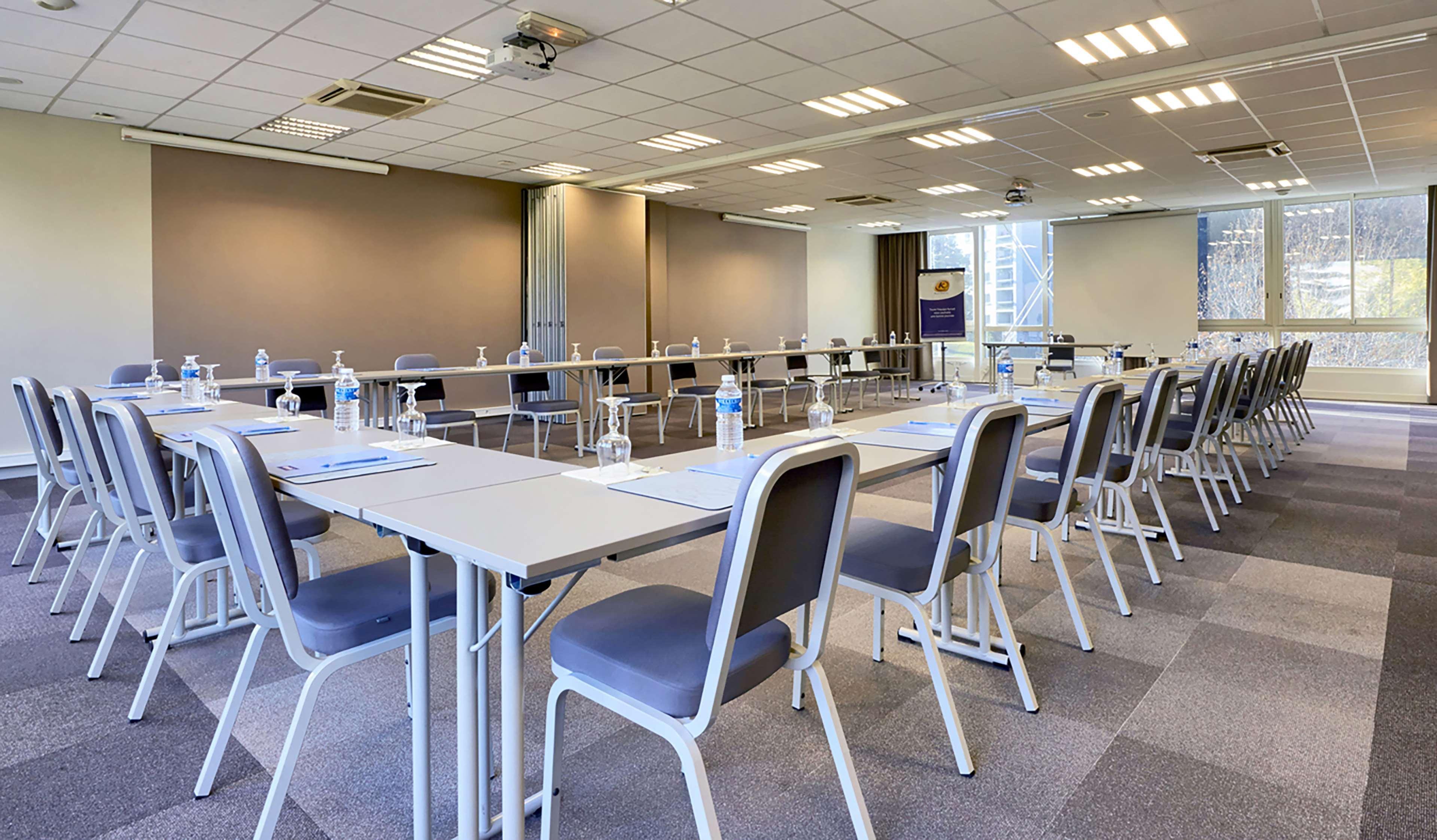 Best Western Voiron Centre Екстер'єр фото