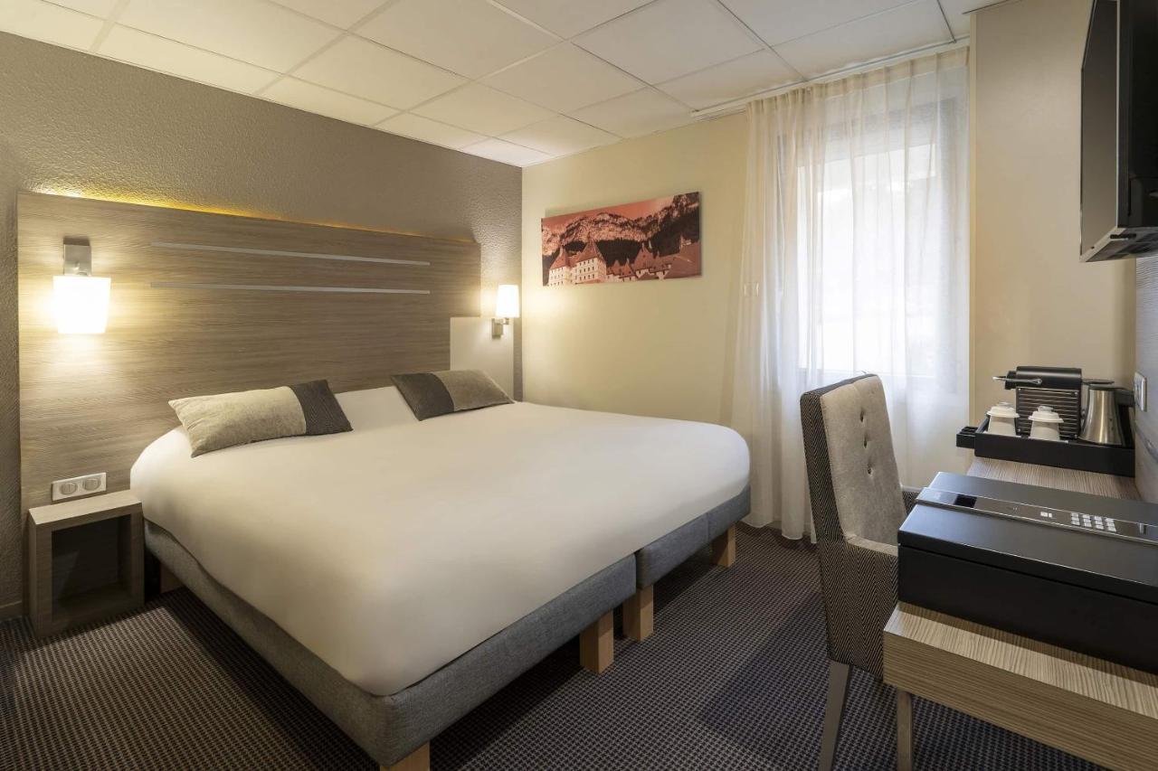 Best Western Voiron Centre Екстер'єр фото