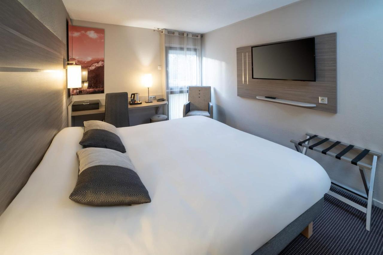 Best Western Voiron Centre Екстер'єр фото