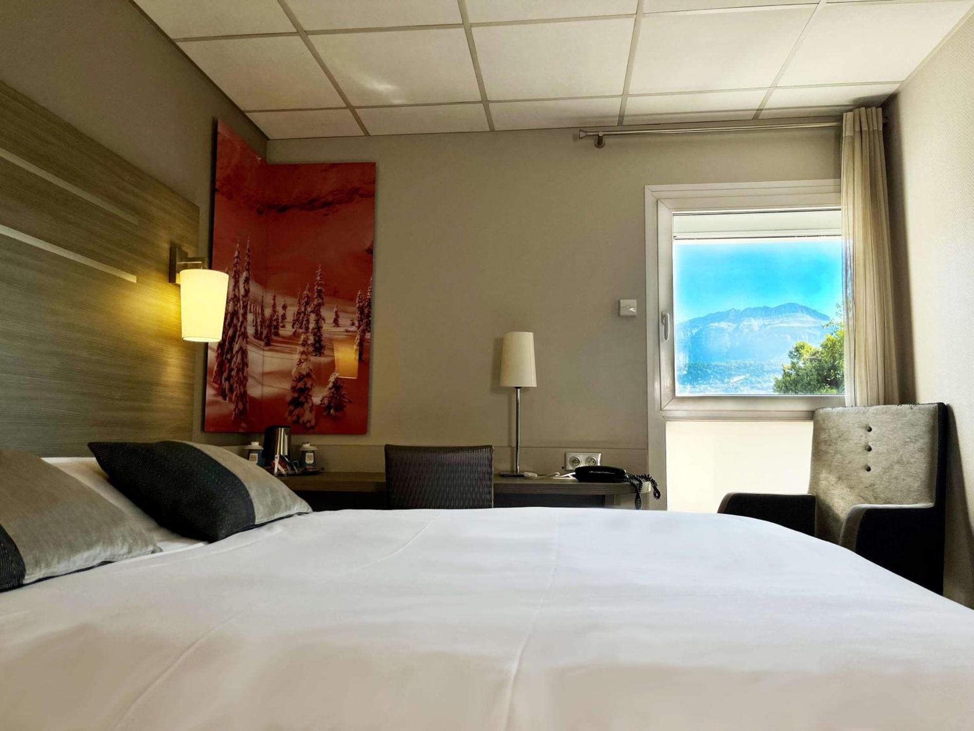 Best Western Voiron Centre Екстер'єр фото