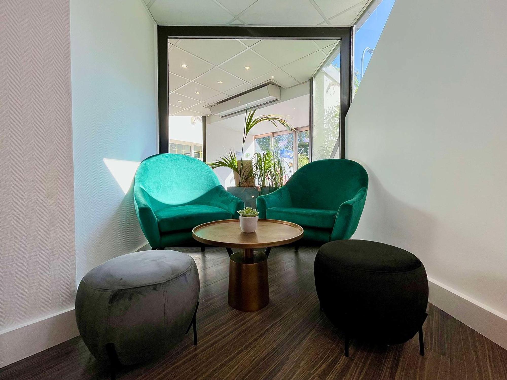 Best Western Voiron Centre Екстер'єр фото