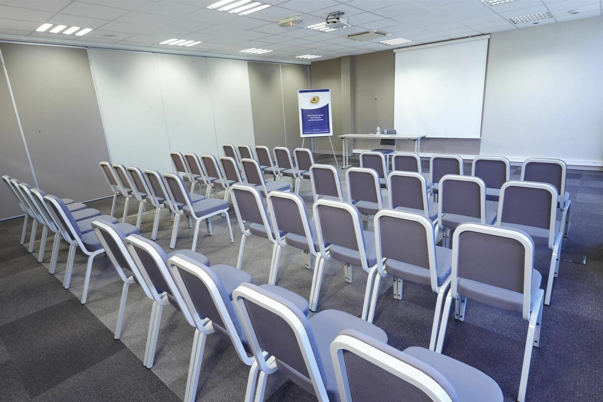 Best Western Voiron Centre Екстер'єр фото